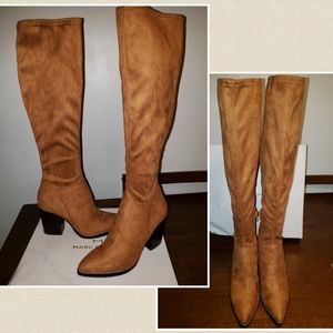 Ladies boots